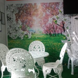 Maharaja Outdoor Table Set